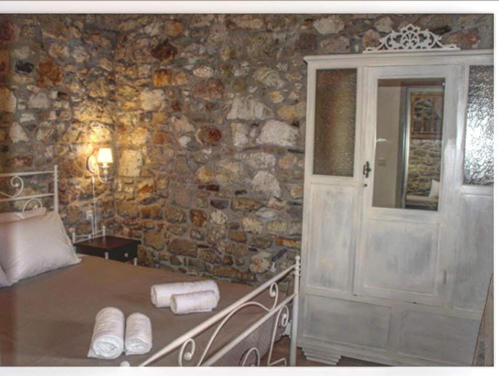 M&M Stone-Village House-Family-Vintage Lindos  Exterior photo
